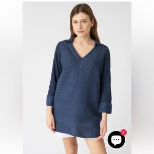 120% Lino V-Neck Long Blouse in Navy Fade. Size XS.